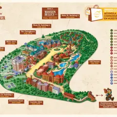 Mapa del hotel Gold River, con edificios, piscinas y atracciones. Incluye el lobby bar, salones y restaurantes.