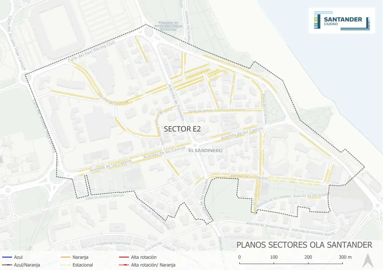 Mapa de aparcar en Santander, sector E2. Muestra zonas de aparcamiento azul, naranja y estacional en el área de El Sardinero.